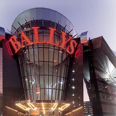 Bally'S Atlantic City Hotel & Casino Exterior photo